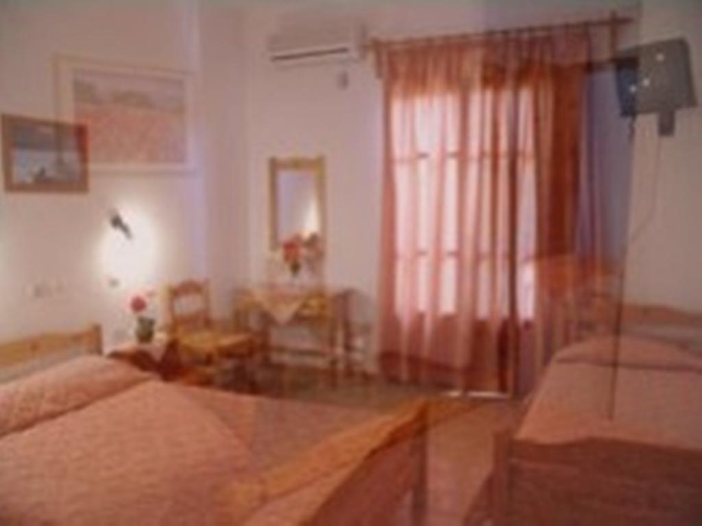 Guesthouse Christos Skopelos stad Rum bild